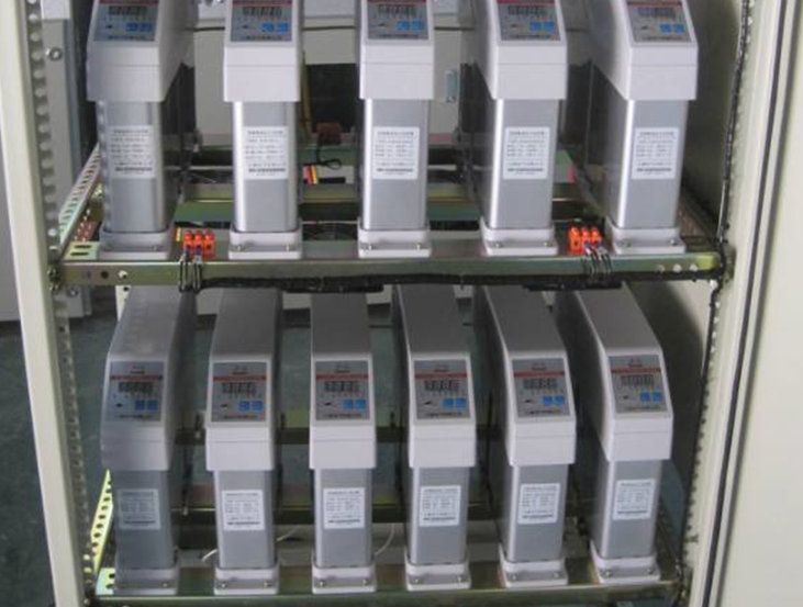 紫電電氣_低壓開關(guān)柜內(nèi)電容器安全運(yùn)行的電流、電壓和溫度有什么要求